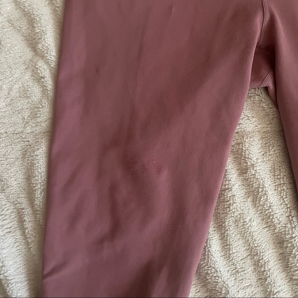 Fabletics Active Wear Capri Leggings / Size L - Picture 7 of 8